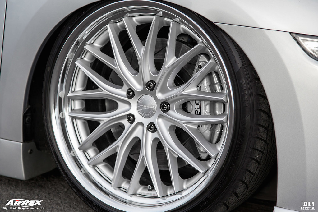 photo 3 Nissan Maxima custom wheels   20x10.5, ET , tire size X R20. x ET 
