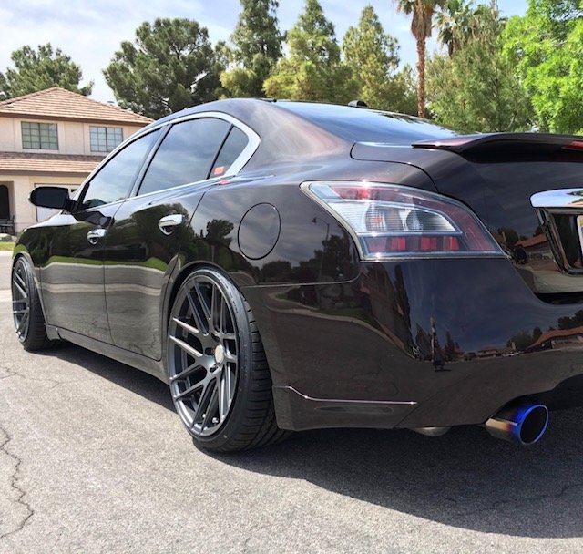 photo 3 Nissan Maxima custom wheels   20x10.5, ET +40, tire size 255/35 R20. x ET 
