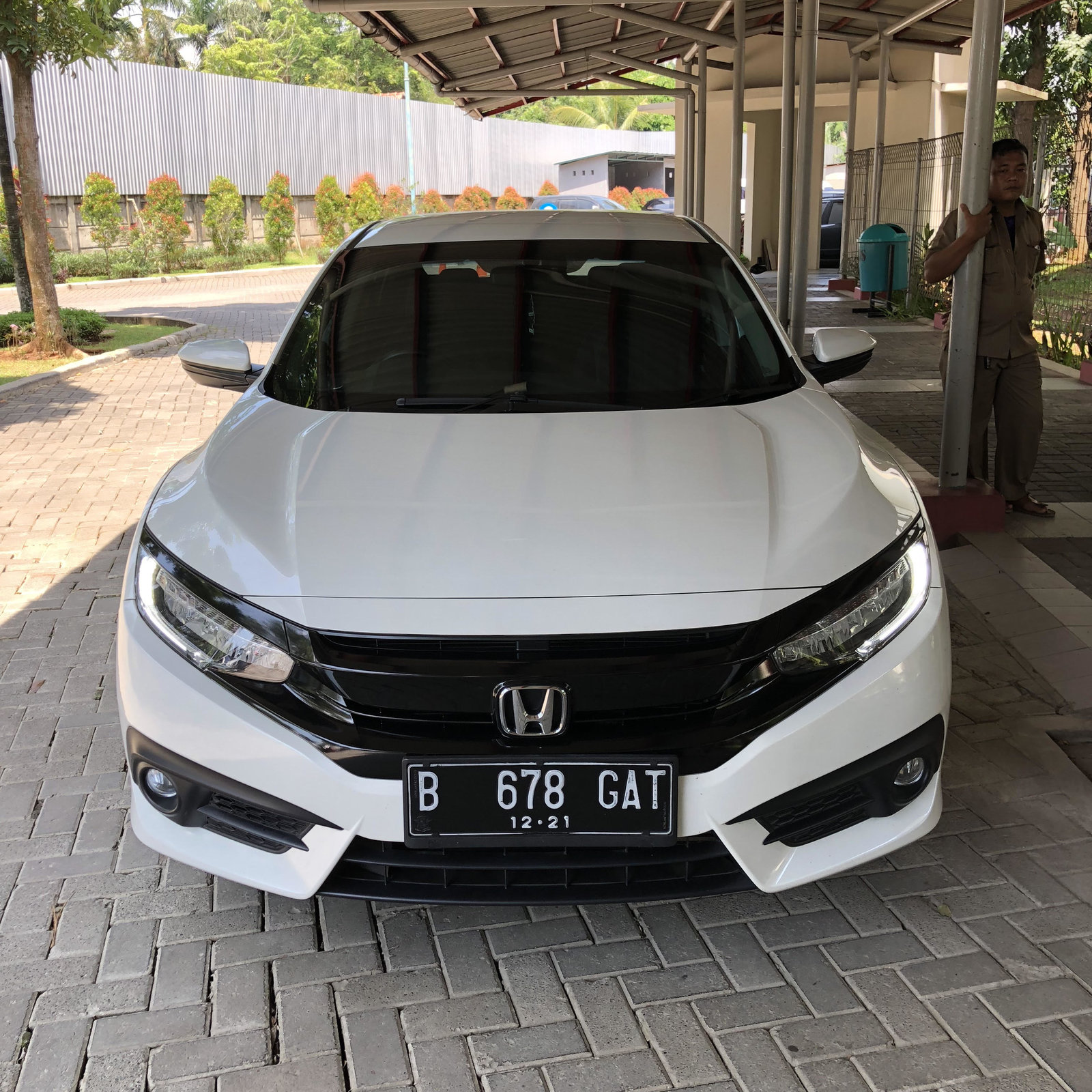 photo 3 Honda Civic custom wheels   18x8.5, ET +43, tire size 235/45 R18. x ET 