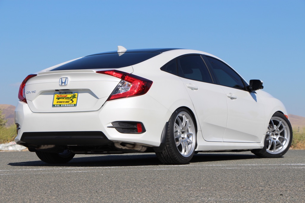 photo 1 Honda Civic custom wheels 18x8.5, ET +30, tire size 235/40 R18. 18x9.5 ET+35 245/40 R18