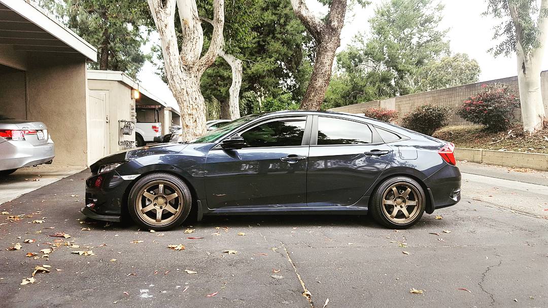 photo 2 Honda Civic custom wheels   17x9.0, ET , tire size 215/40 R17. 17x9.5 ET 