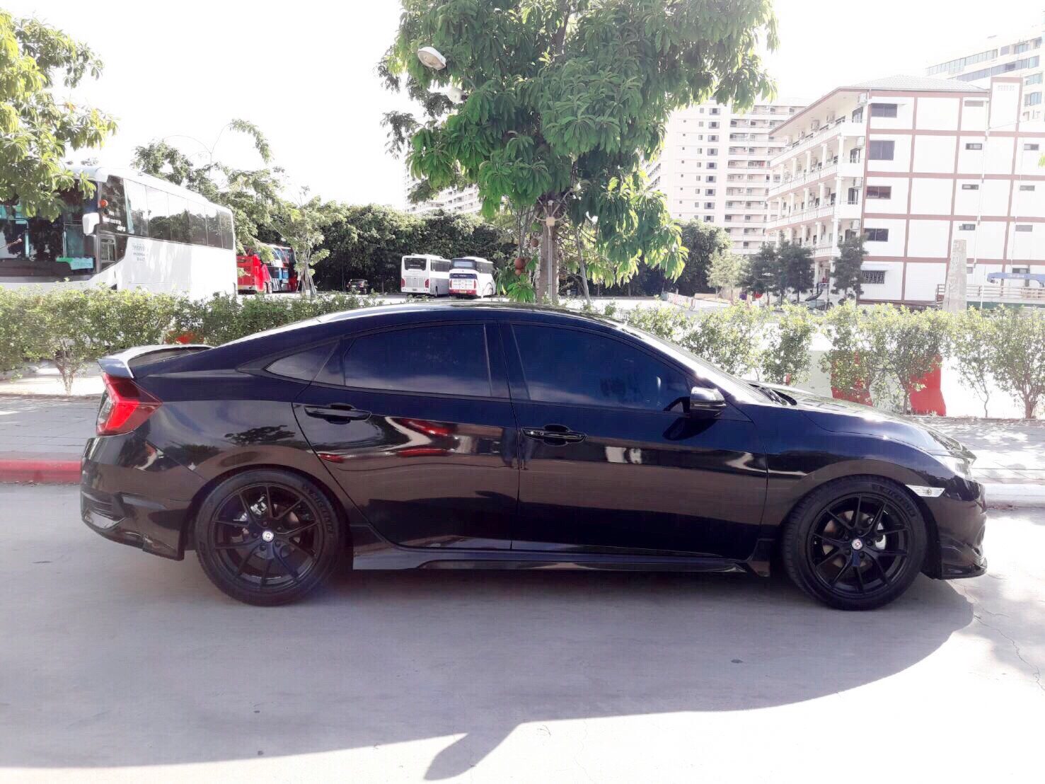 photo 4 Honda Civic custom wheels   18x8.0, ET +35, tire size 225/45 R18. x ET 