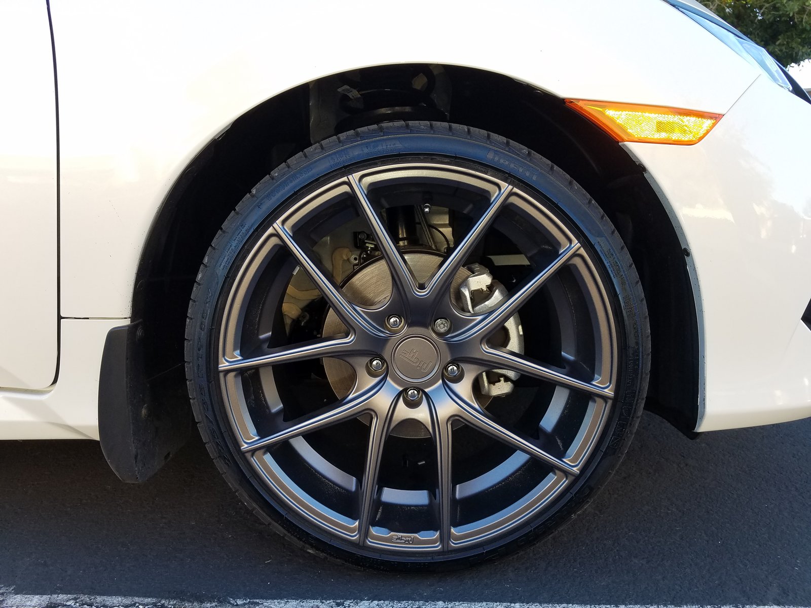 photo 1 Honda Civic custom wheels 19x8.5, ET +35, tire size 225/35 R19. x ET