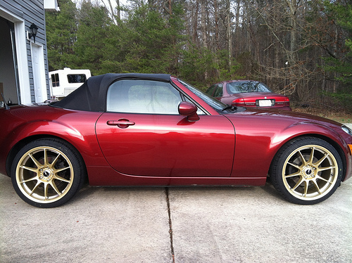 photo 1 Mazda MX-5 Miata custom wheels Konig Milligram 18x8.5, ET +45, tire size 235/35 R18. x ET 