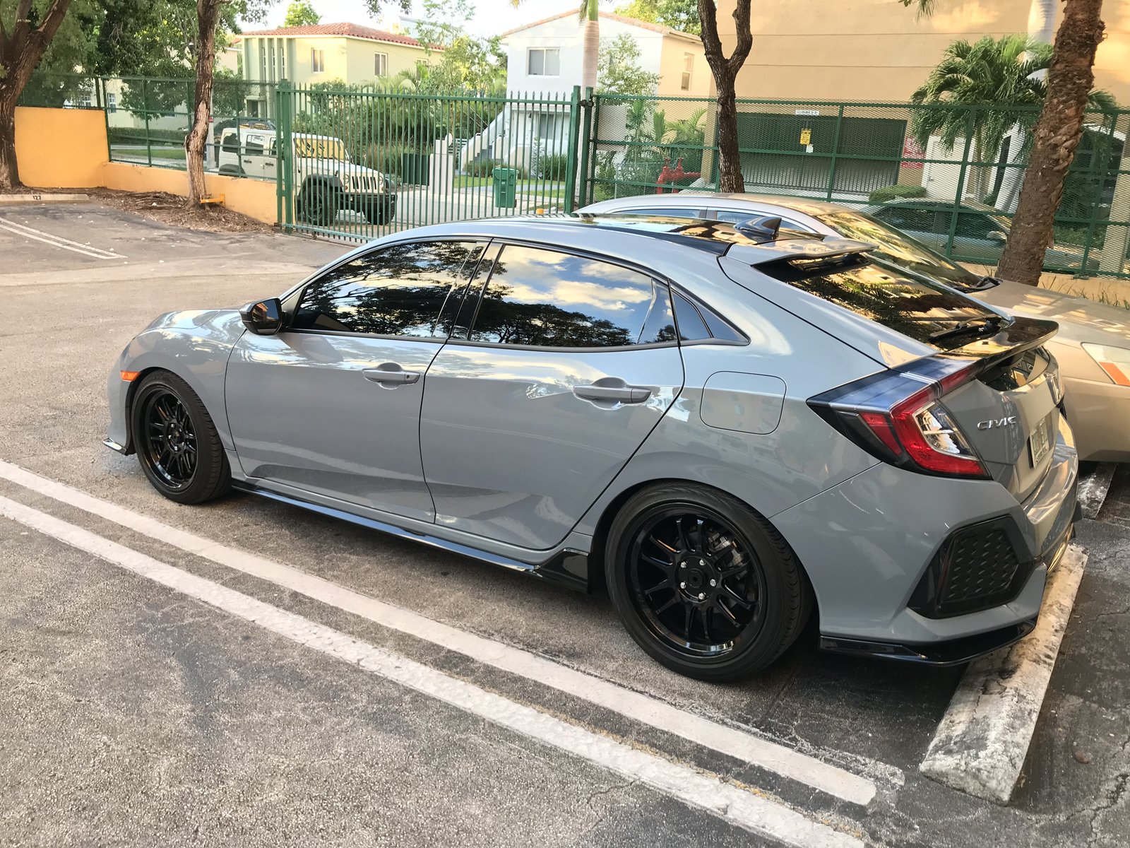 photo 2 Honda Civic custom wheels   18x8.5, ET +35, tire size 235/40 R18. x ET 