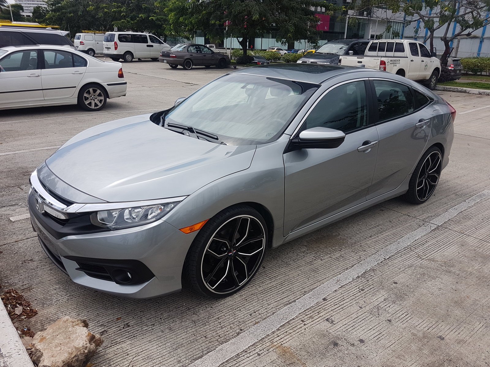 photo 3 Honda Civic custom wheels   20x8.5, ET +35, tire size 235/30 R20. x ET 