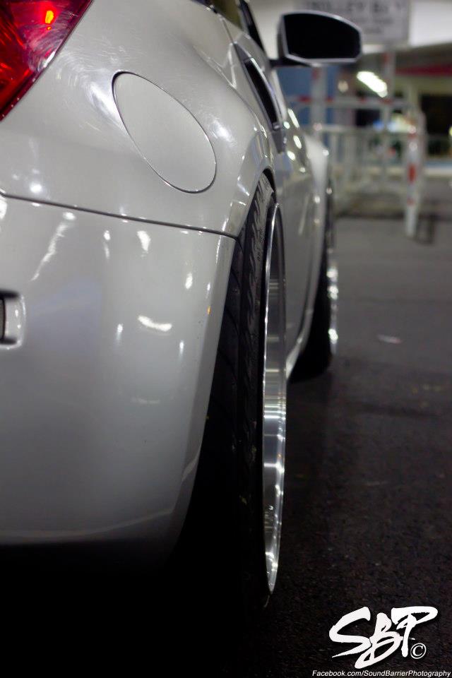 photo 3 Nissan 350Z custom wheels varrstoen 1.1.2 19x9.5, ET 0, tire size 225/35 R19. 19x11.0 ET0 255/35 R19