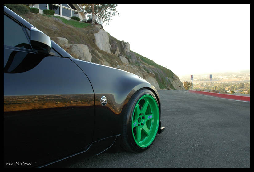photo 4 Nissan 350Z custom wheels Rays Engineering Volk Racing TE37 19x9.5, ET +12, tire size 245/35 R19. 19x10.5 ET+12 275/35 R19