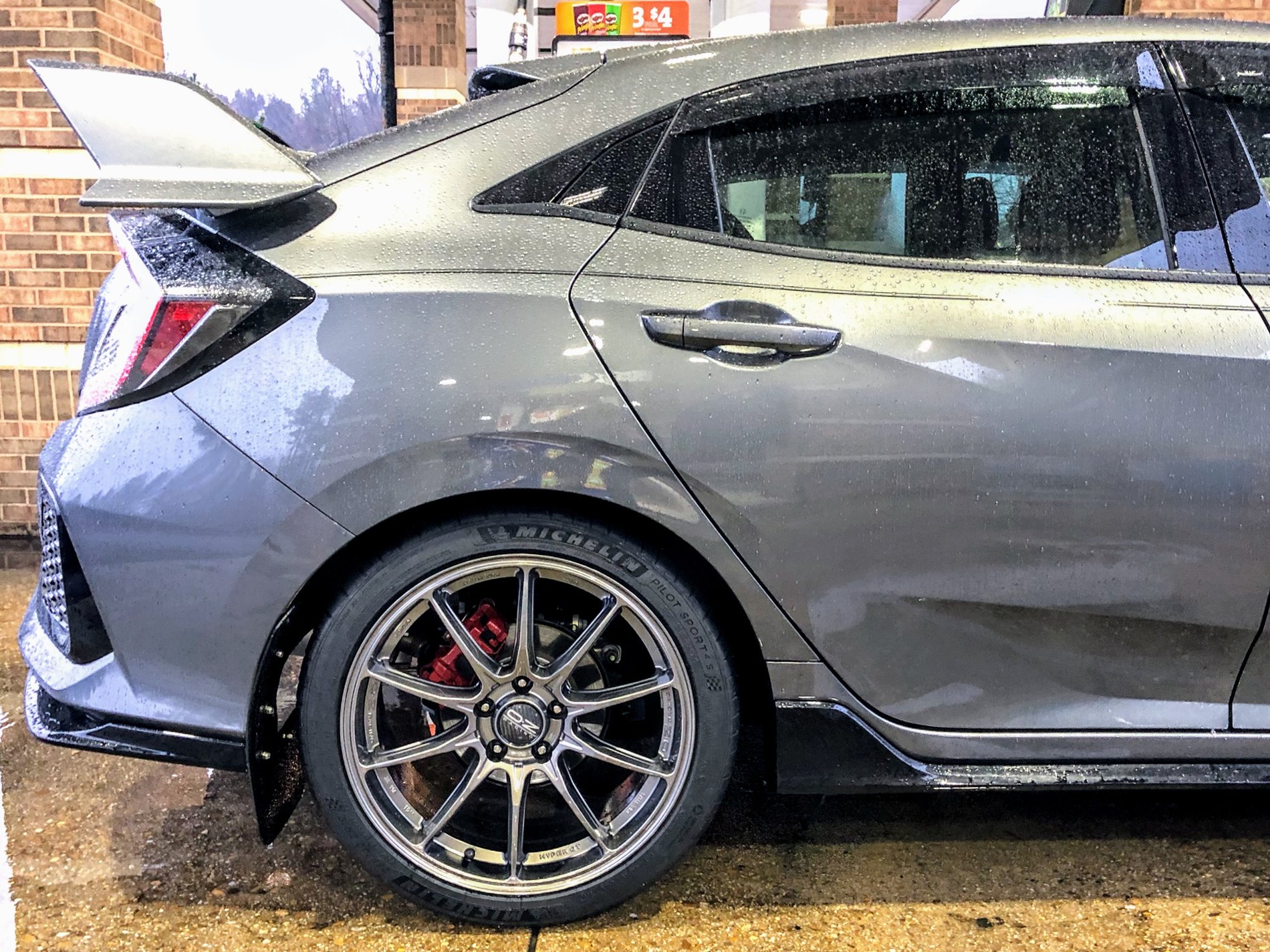 photo 2 Honda Civic custom wheels  Hyper GT HLT 18x9.5, ET , tire size 235/40 R18. x ET 