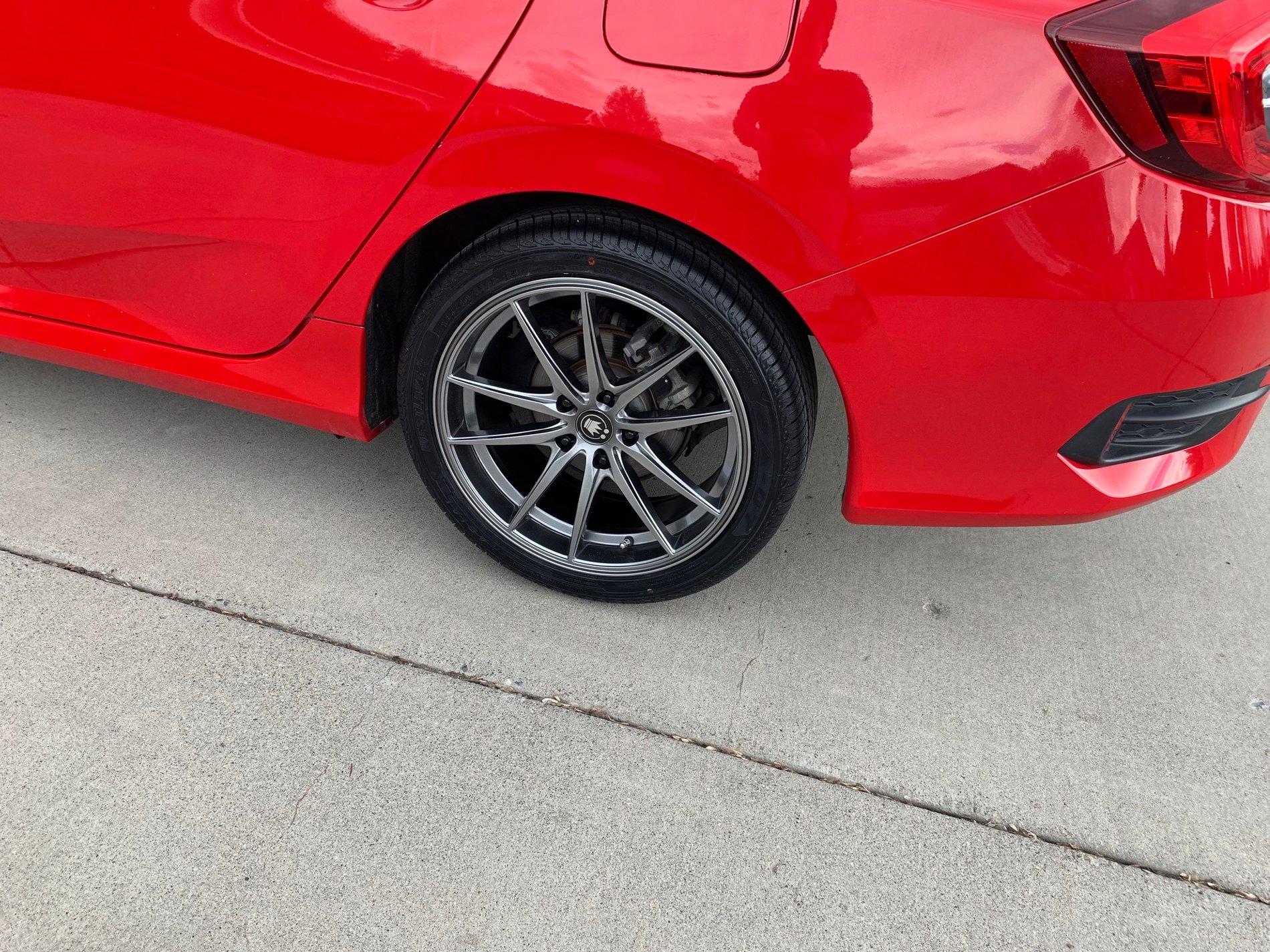 photo 2 Honda Civic custom wheels   18x8.0, ET +35, tire size 235/40 R18. x ET 