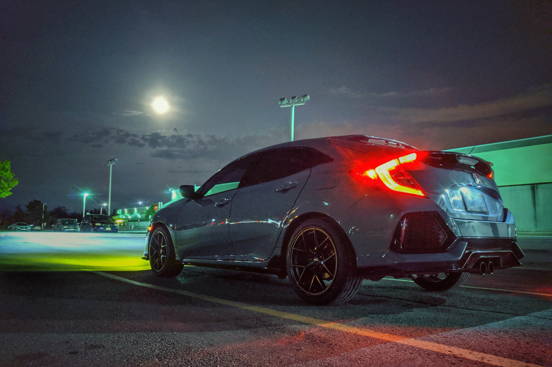 photo 1 Honda Civic custom wheels   18x8.5, ET +35, tire size 235/40 R18. x ET 