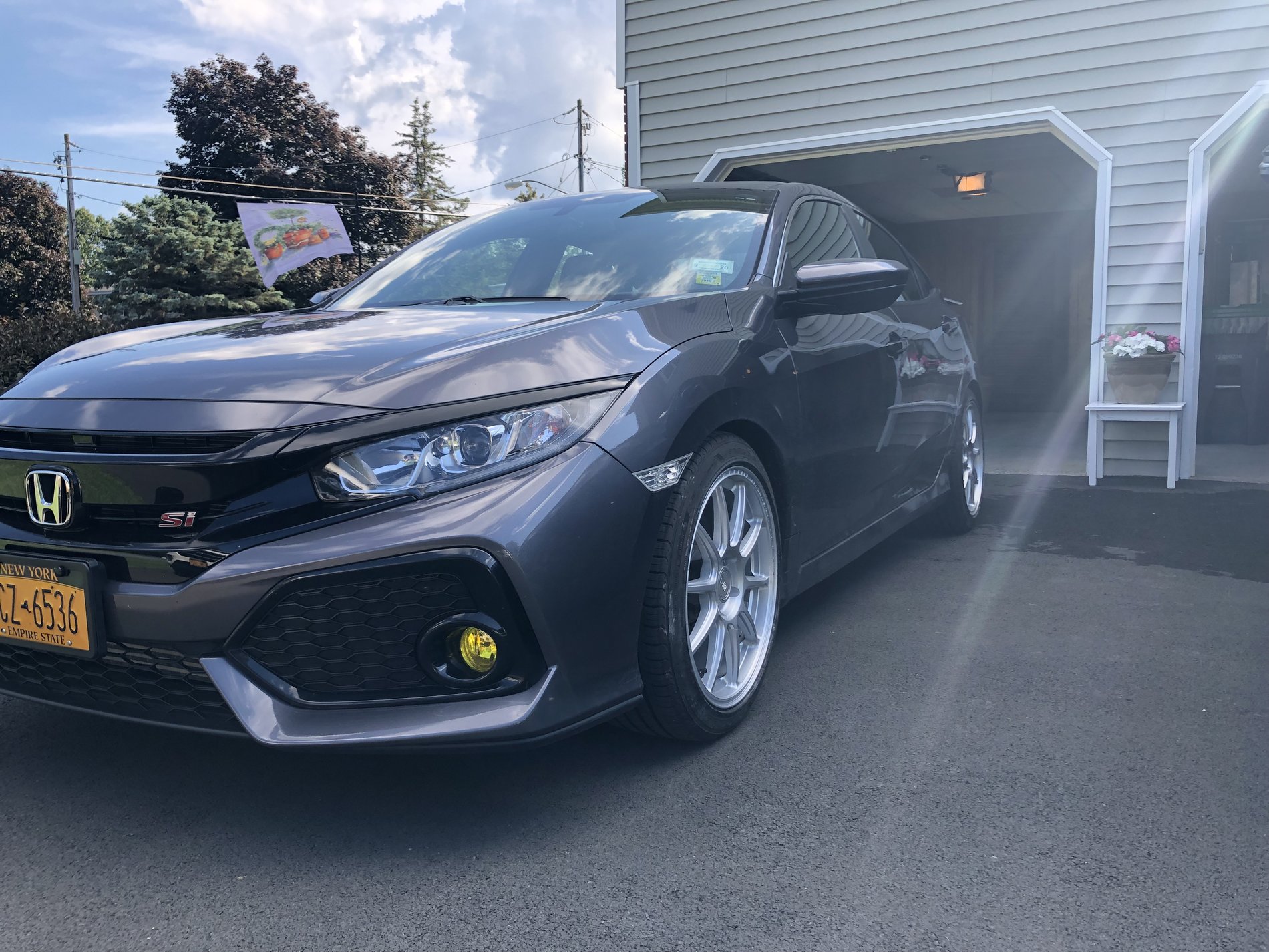 photo 1 Honda Civic custom wheels 18x8.5, ET +35, tire size 235/40 R18. x ET