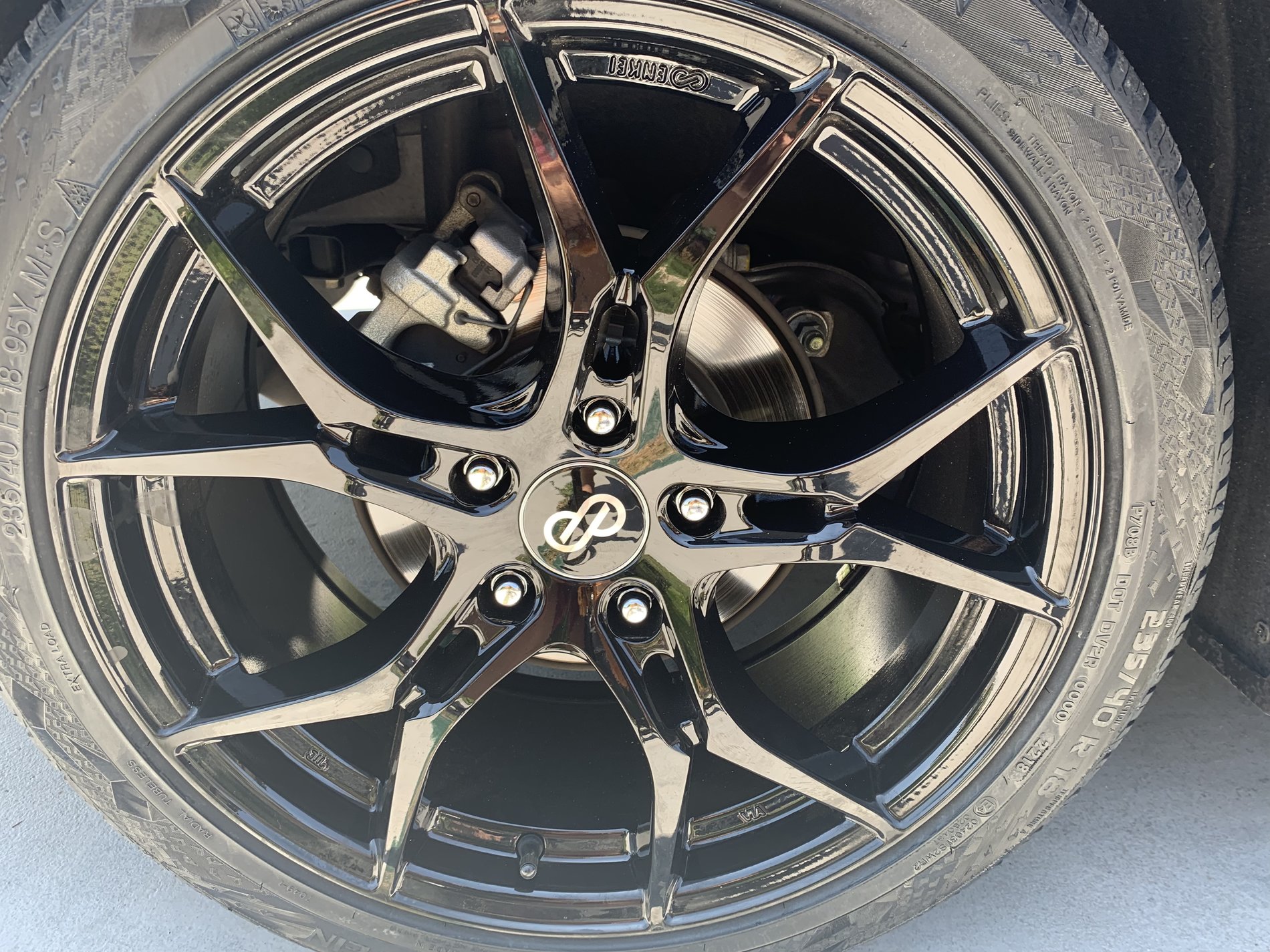 photo 3 Honda Civic custom wheels 18x8.0, ET , tire size 235/40 R18. x ET