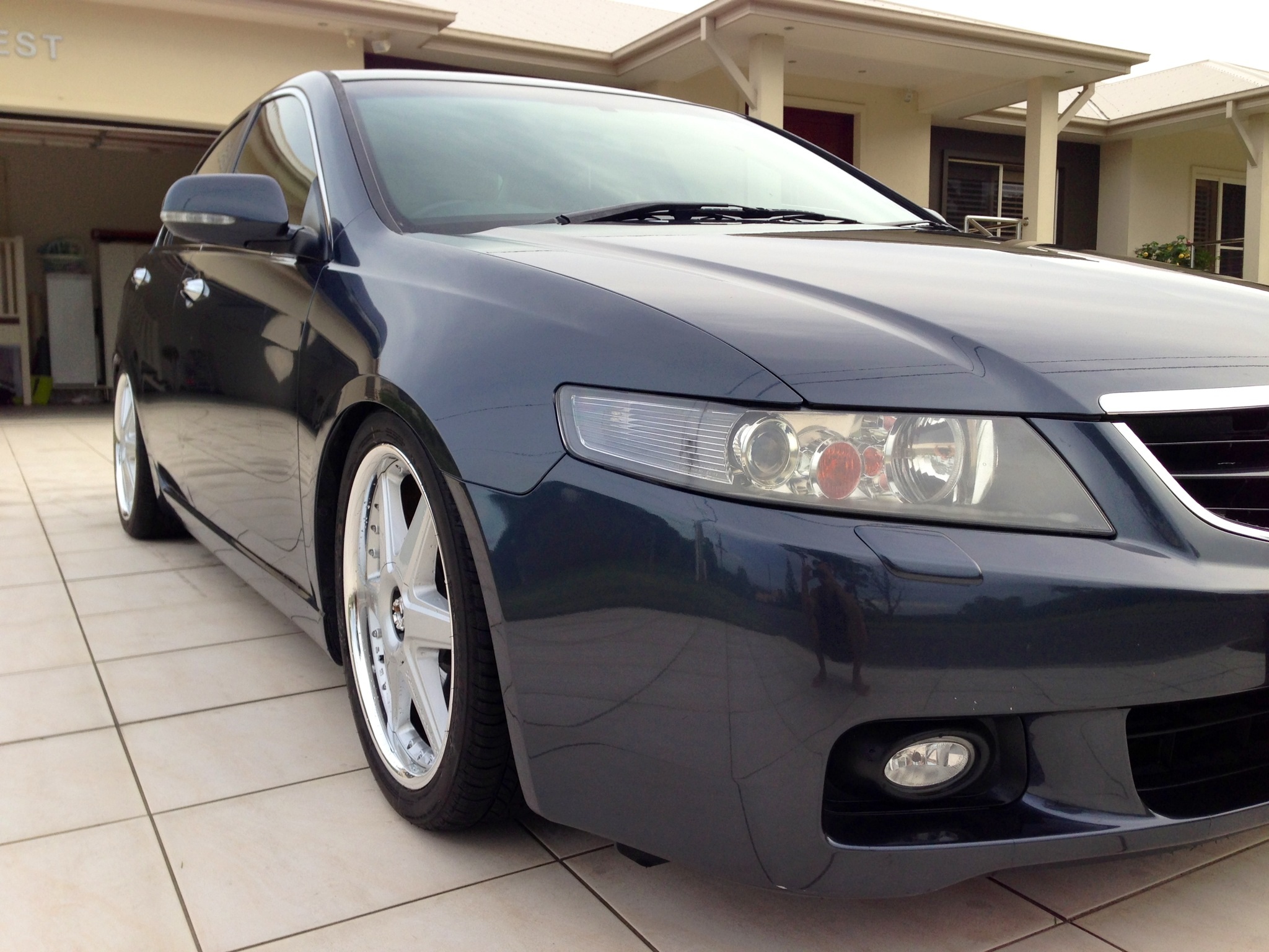 photo 2 Acura TSX custom wheels Racinghart 18x7.5, ET +42, tire size 225/40 R18. 18x8.0 ET+35