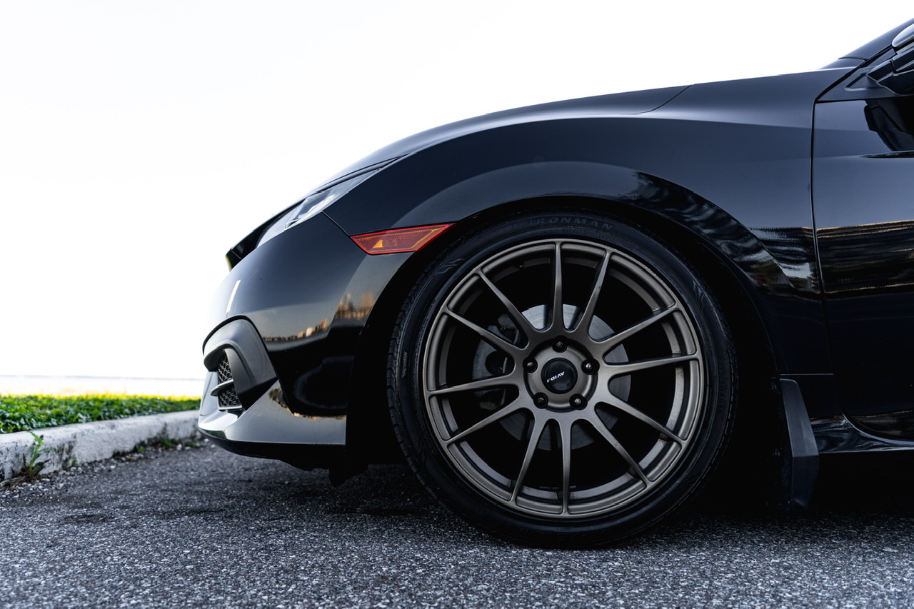photo 2 Honda Civic custom wheels   18x8.5, ET +33, tire size 235/40 R18. x ET 