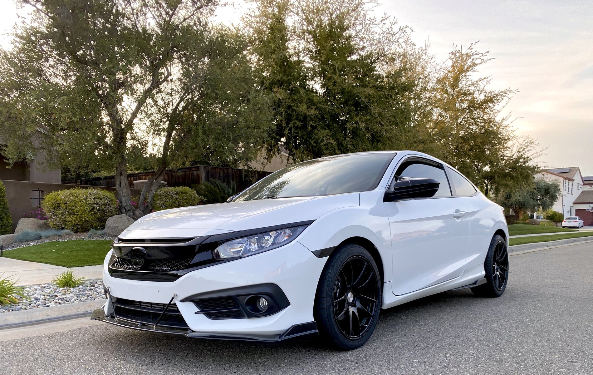 photo 1 Honda Civic custom wheels 18x8.5, ET +35, tire size 235/40 R18. x ET