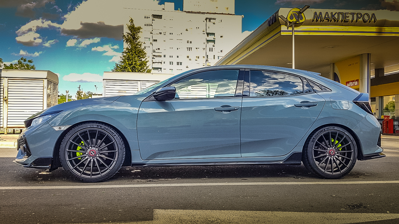 photo 2 Honda Civic custom wheels 19x8.5, ET +42, tire size 235/35 R19. x ET