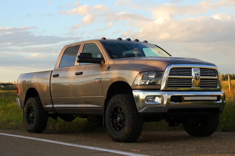 photo 1 Dodge Ram 2500 custom wheels   x, ET , tire size 295/70 R. x ET 