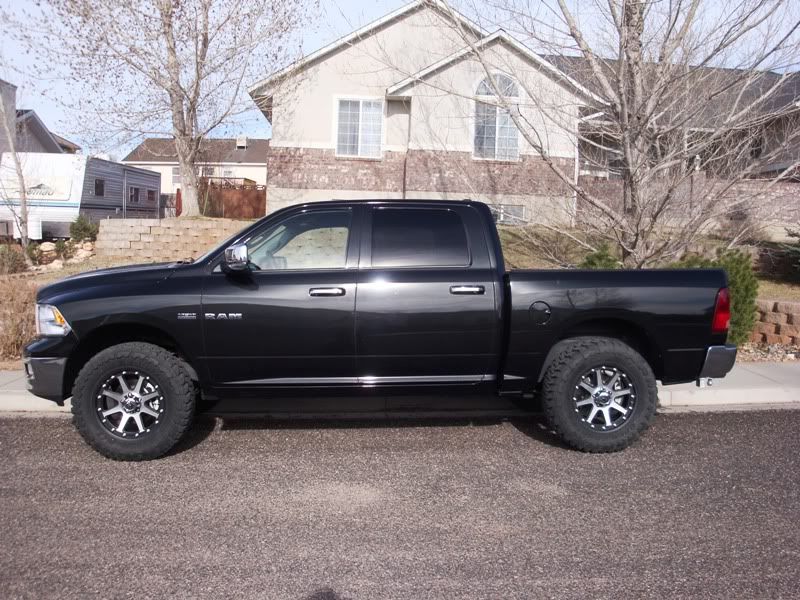 photo 1 Dodge Ram 1500 custom wheels   19x9.0, ET , tire size 35X12.5 R19. x ET 