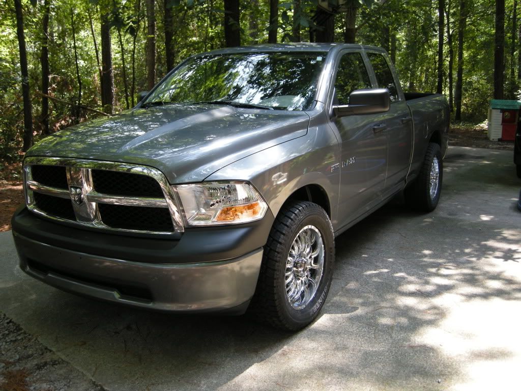 photo 1 Dodge Ram 1500 custom wheels Incubus Hondo 20x9.0, ET , tire size 305/55 R20. x ET 