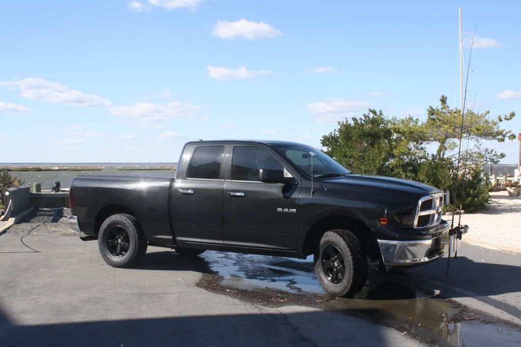photo 3 Dodge Ram 1500 custom wheels   17x, ET , tire size 33X R17. x ET 