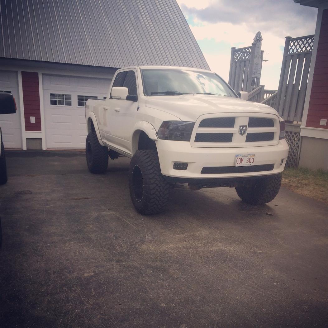photo 1 Dodge Ram 1500 custom wheels   20x12.0, ET , tire size 37X R20. x ET 