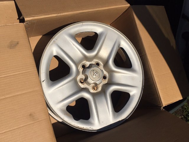 photo 1 Toyota RAV4 custom wheels 17x, ET , tire size 225/65 R17. x ET