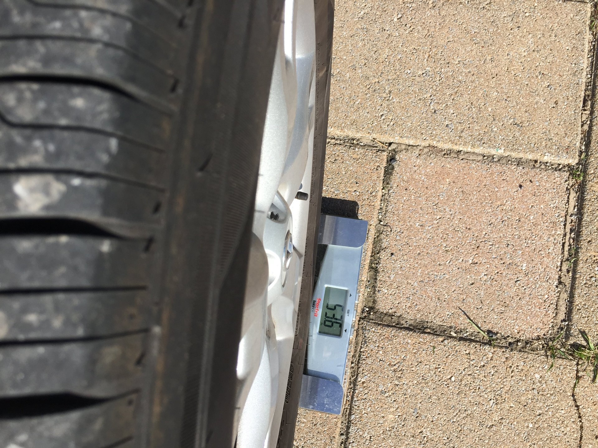 photo 3 Toyota RAV4 custom wheels   16x, ET , tire size 215/70 R16. x ET 