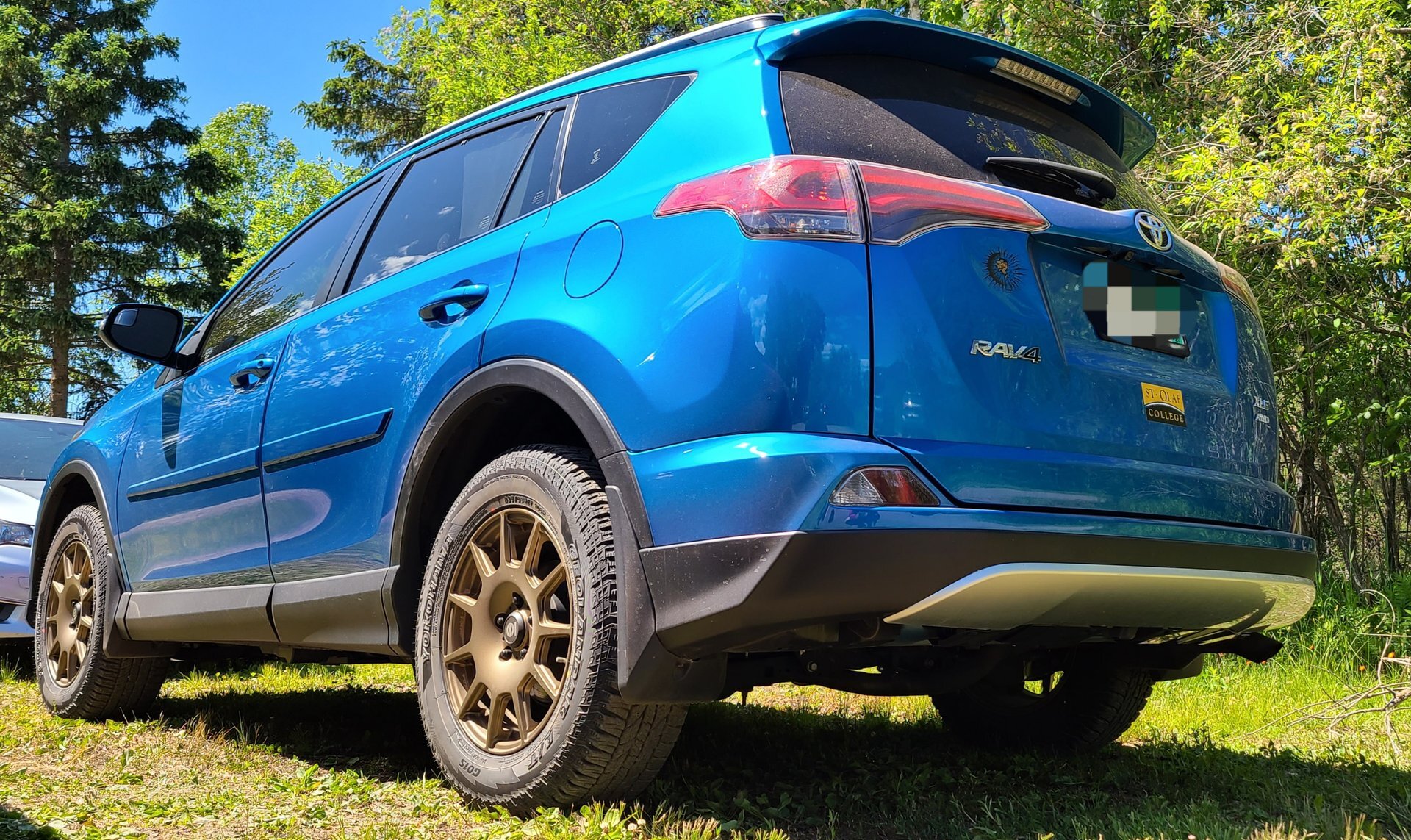 photo 3 Toyota RAV4 custom wheels Terra 17x7.5, ET , tire size 235/65 R17. x ET