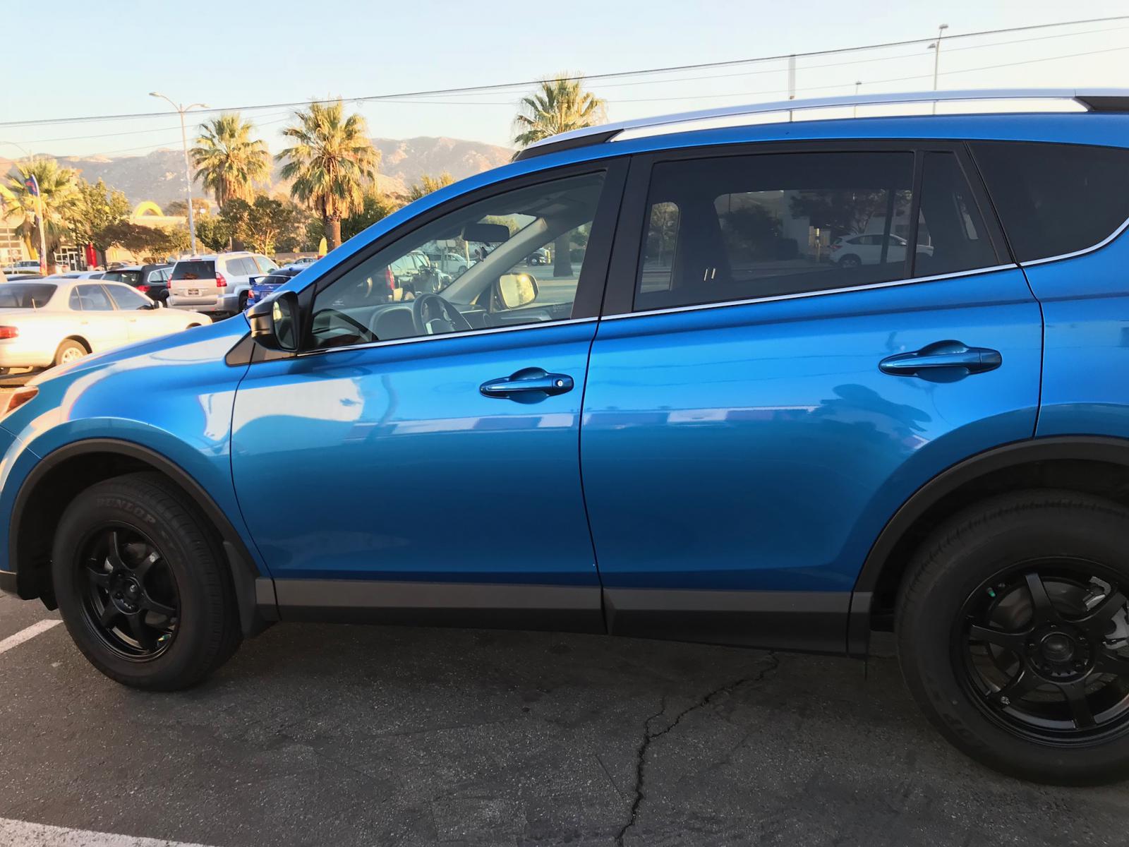photo 4 Toyota RAV4 custom wheels   17x, ET , tire size 225/65 R17. x ET 