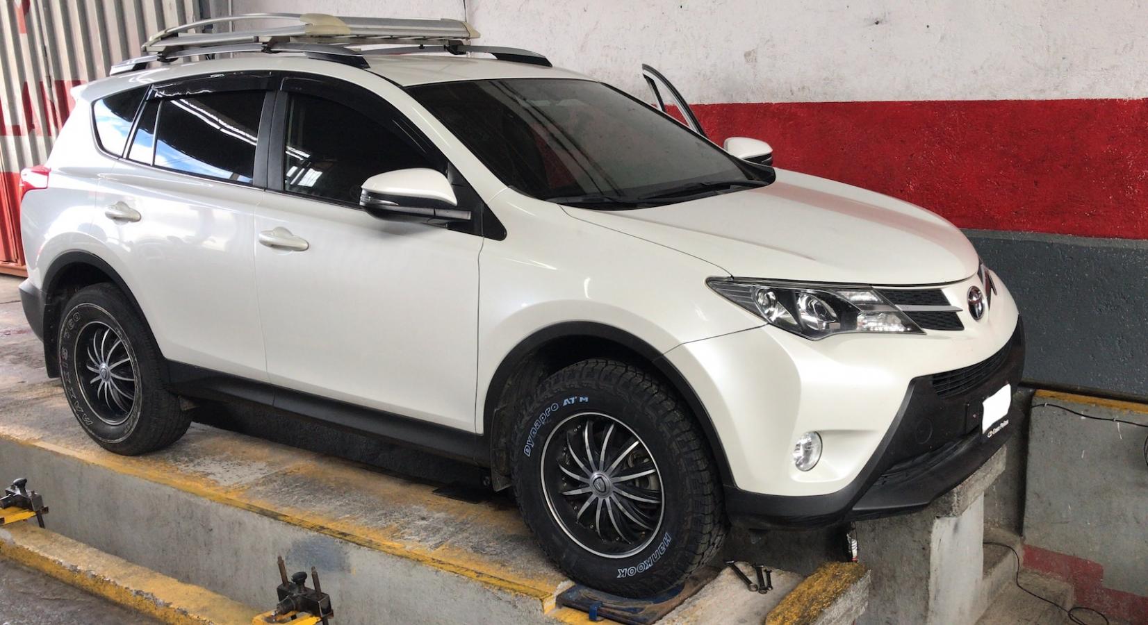 photo 1 Toyota RAV4 custom wheels 17x, ET , tire size 245/65 R17. x ET