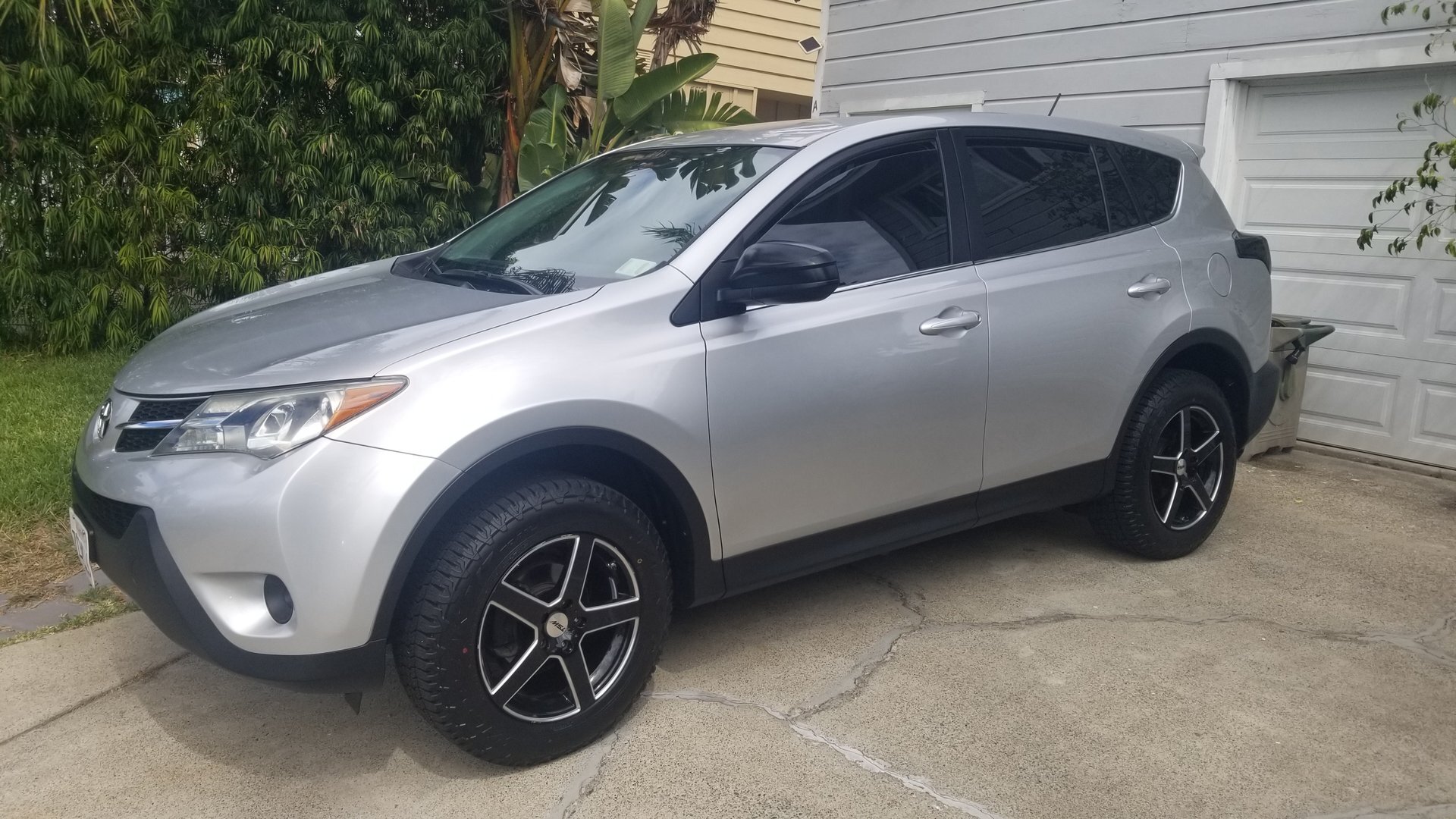 photo 3 Toyota RAV4 custom wheels 17x, ET , tire size 225/65 R17. x ET