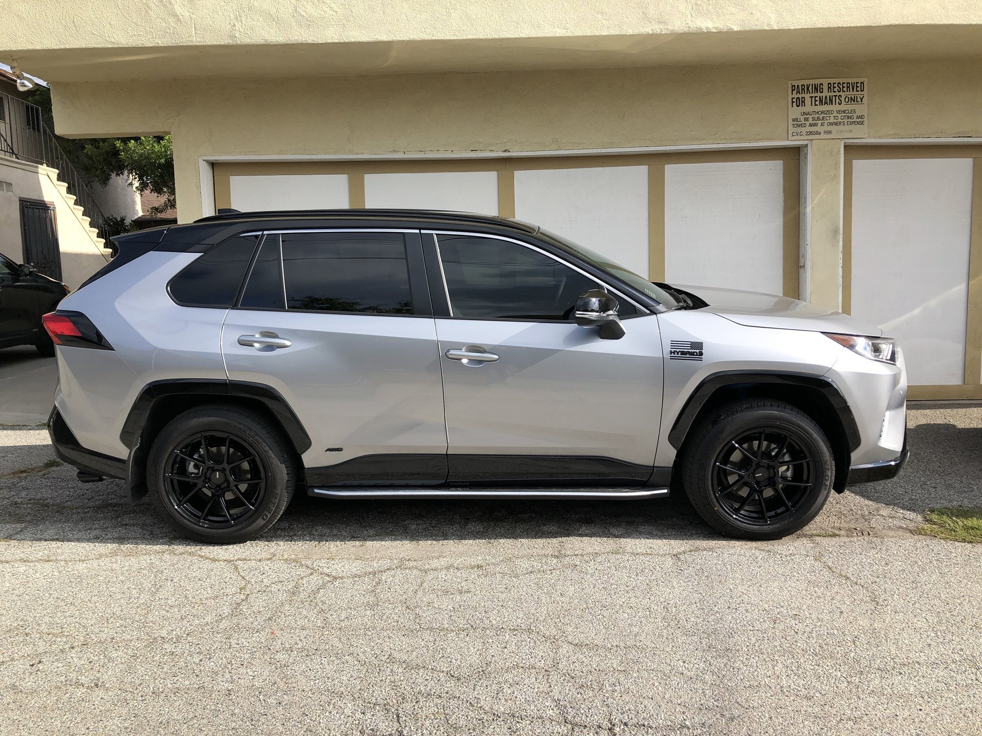photo 2 Toyota RAV4 custom wheels 18x8.0, ET +35, tire size X R18. x ET