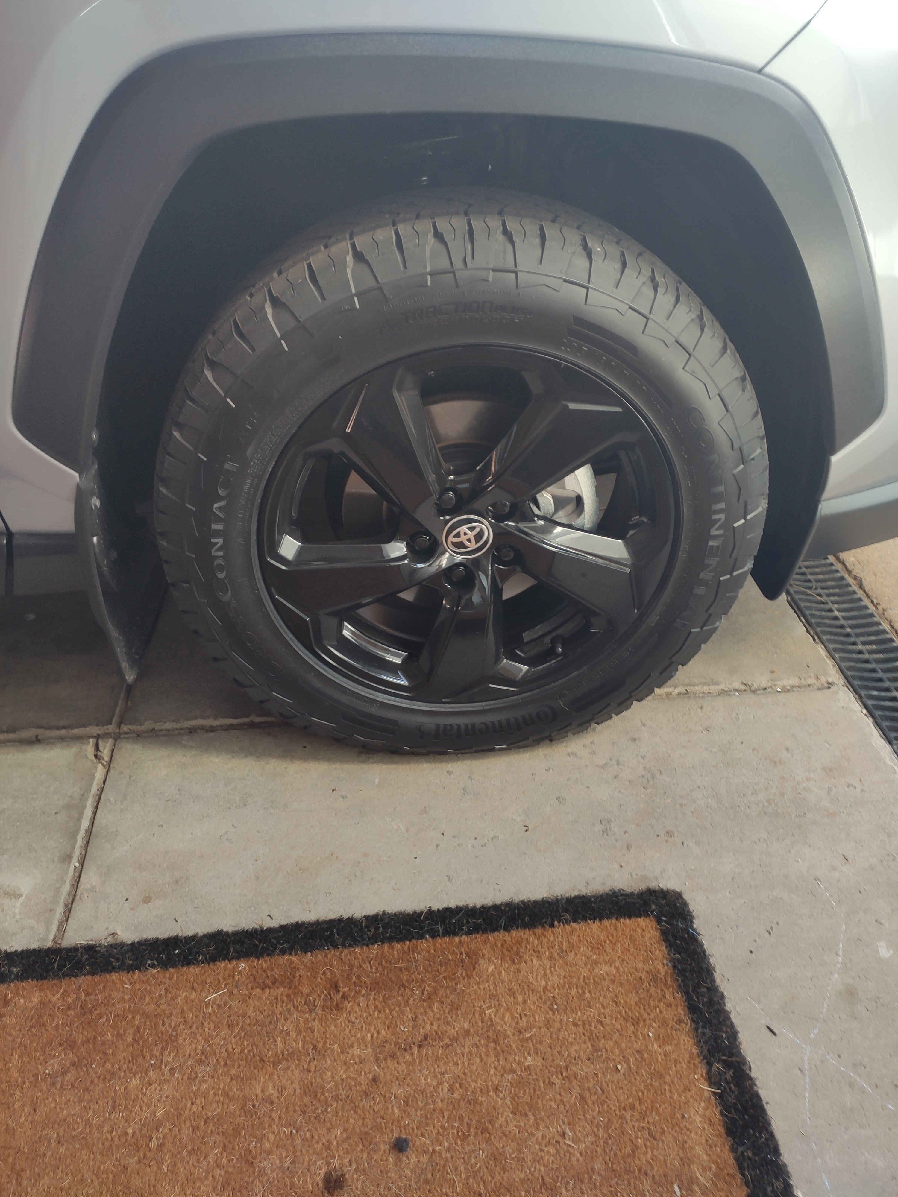 photo 2 Toyota RAV4 custom wheels   x, ET , tire size 235/60 R. x ET 