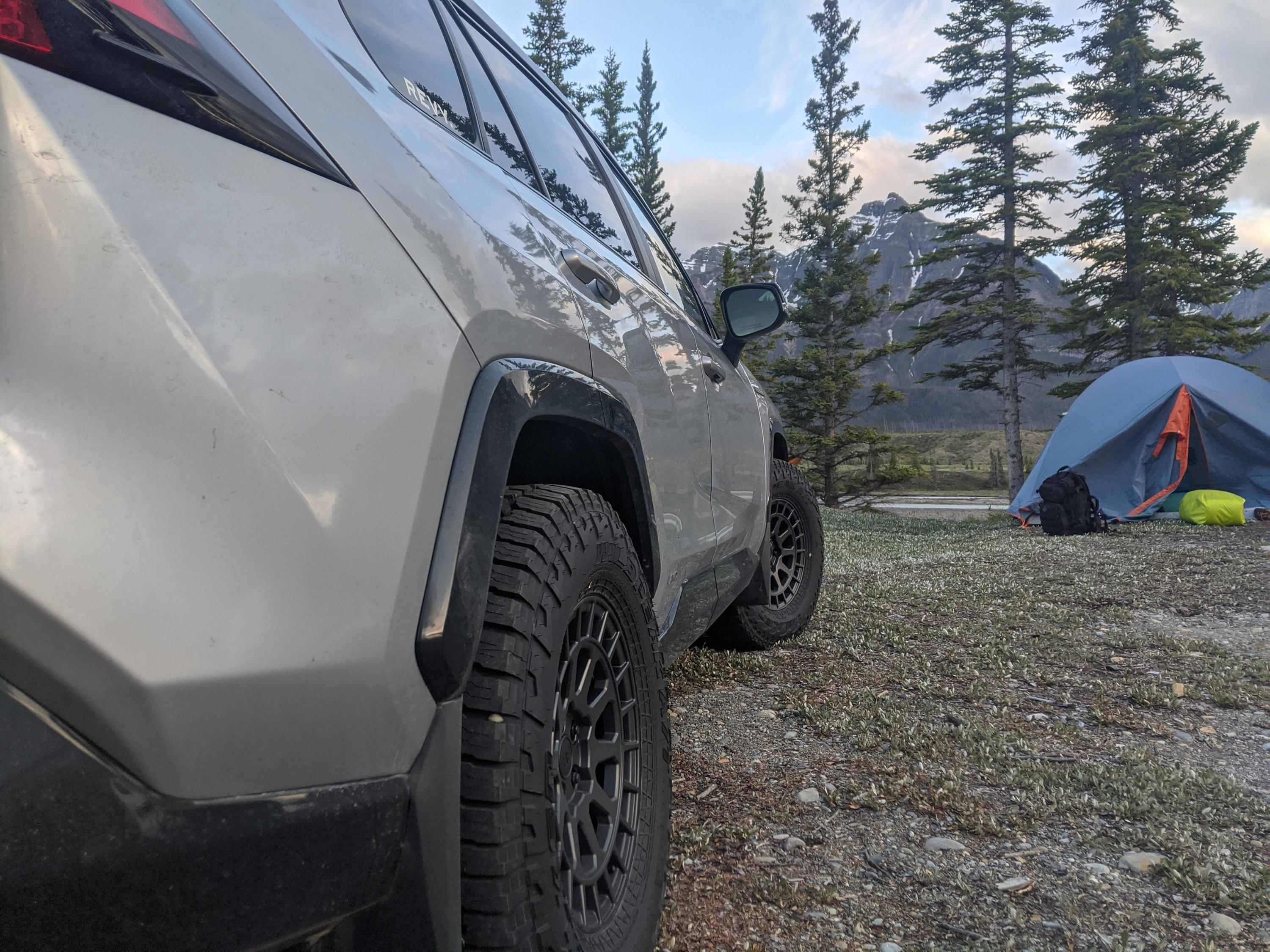 photo 1 Toyota RAV4 custom wheels 16x7.0, ET +15, tire size 255/70 R16. x ET