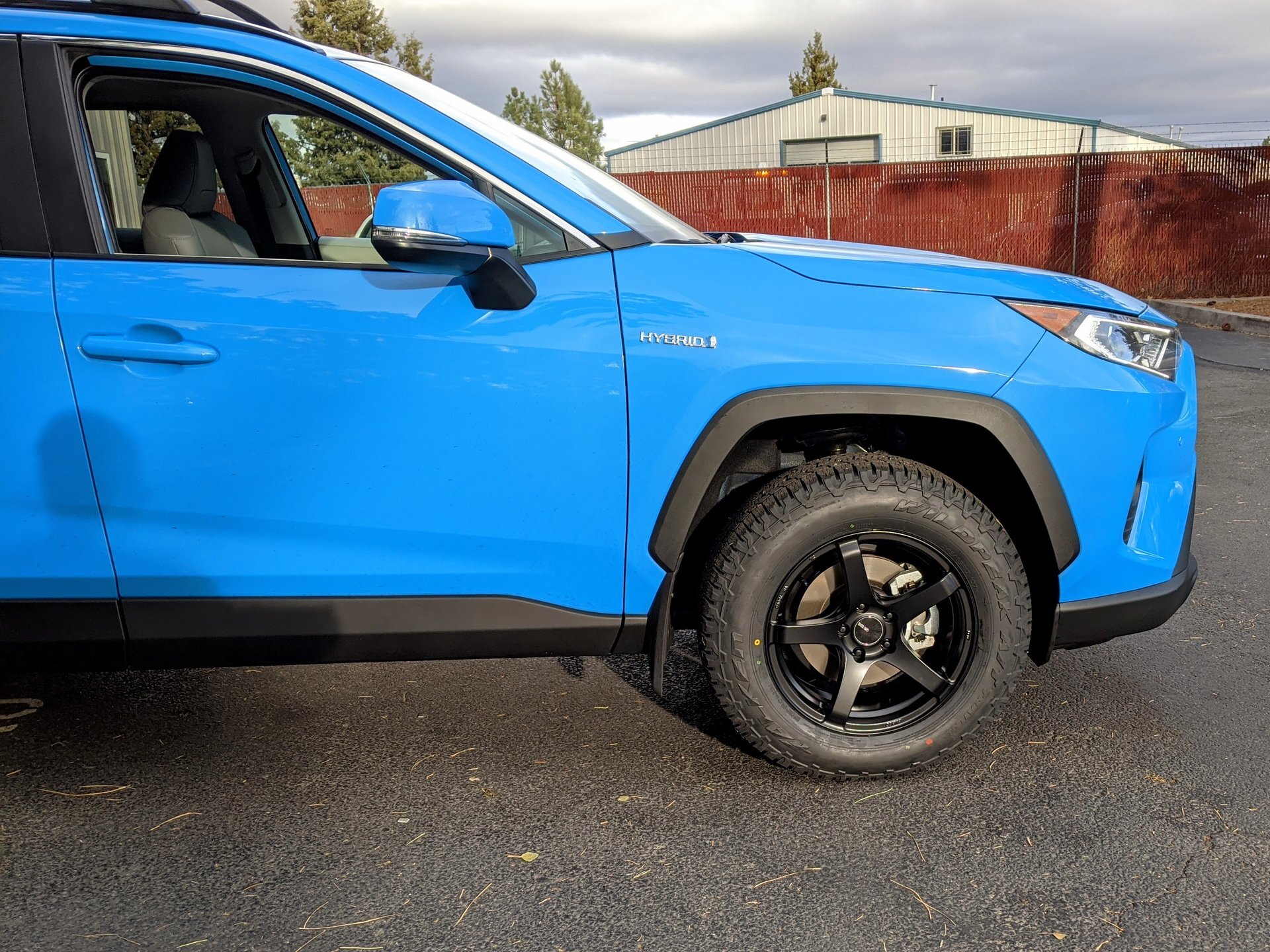 photo 3 Toyota RAV4 custom wheels 17x8.0, ET +40, tire size 245/65 R17. x ET