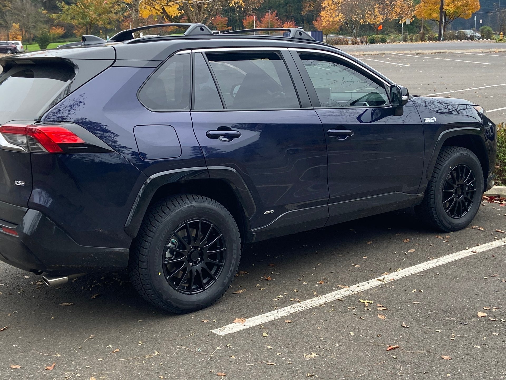 photo 3 Toyota RAV4 custom wheels Velox Sterling Nordica 17x7.5, ET , tire size 235/65 R17. x ET
