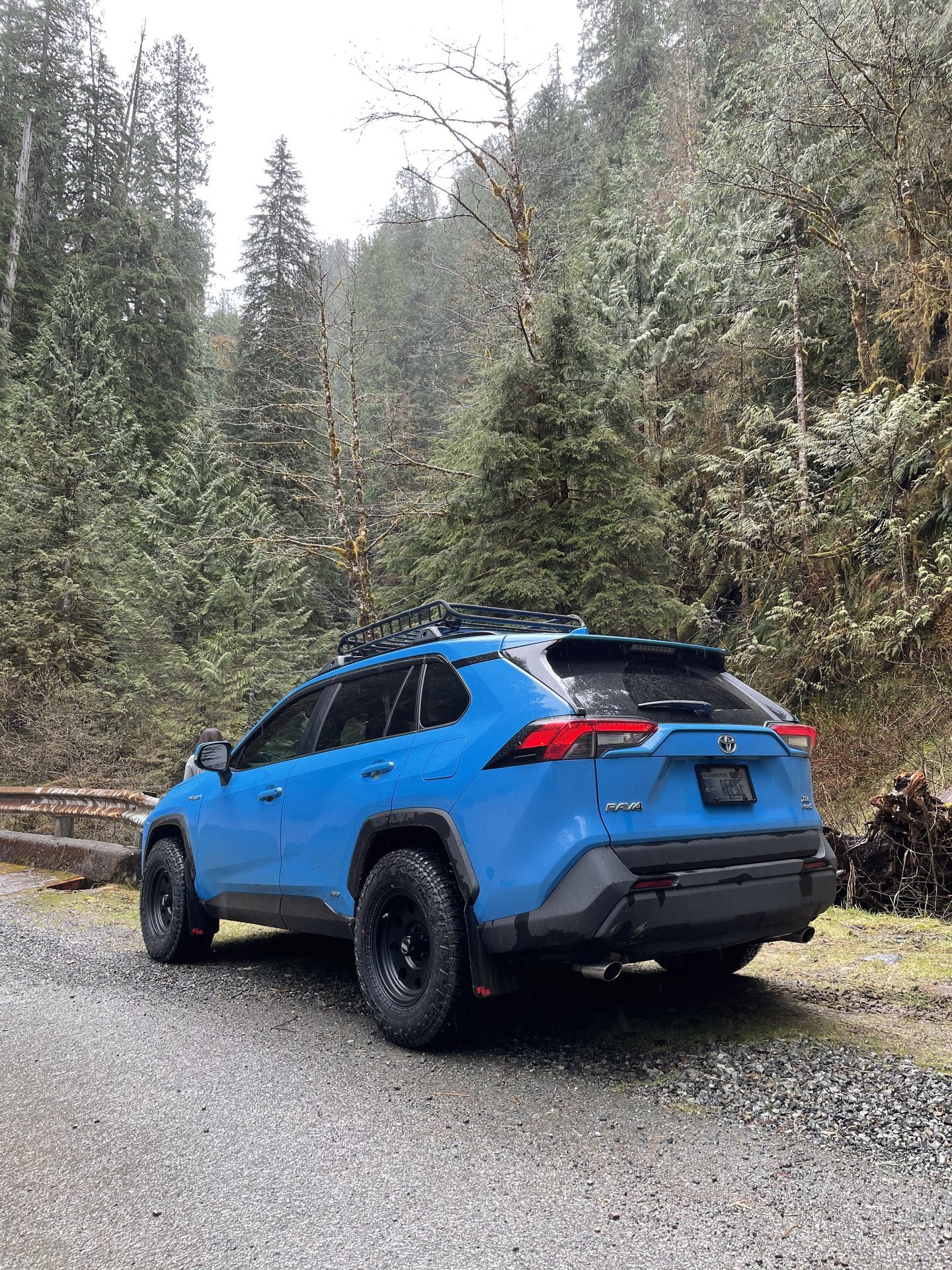 photo 2 Toyota RAV4 custom wheels 16x8.0, ET , tire size 255/70 R16. x ET