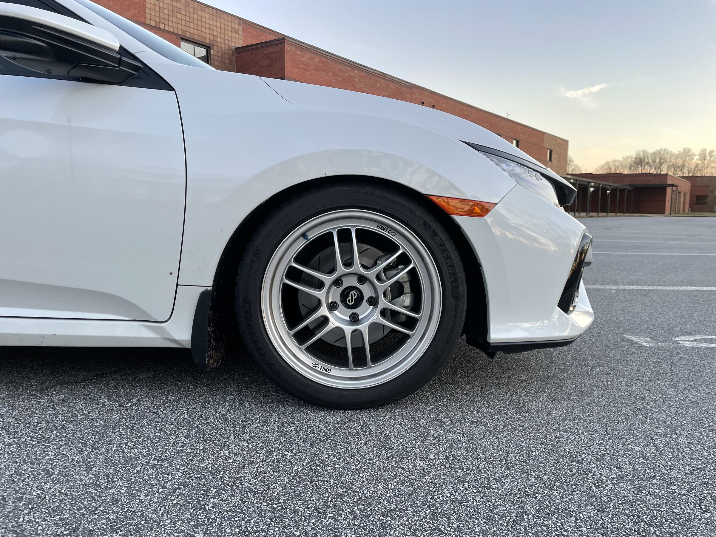 photo 4 Honda Civic custom wheels   18x8.5, ET +40, tire size 245/40 R18. x ET 