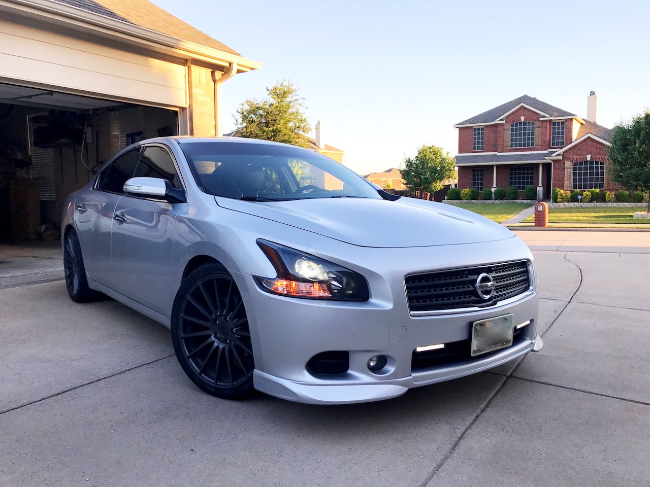 photo 1 Nissan Maxima custom wheels   20x8.5, ET , tire size 245/35 R20. x ET 