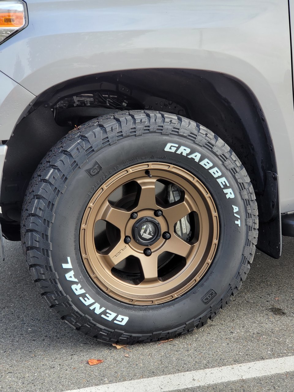 photo 1 Toyota Tundra custom wheels 18x9.0, ET +20, tire size 285/65 R18. x ET