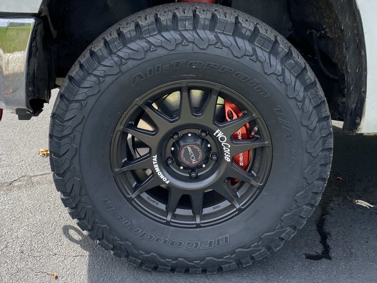 photo 2 Toyota Tundra custom wheels Fondmetal EVO Corse 18x8.5, ET , tire size 35X12.5 R18. x ET 