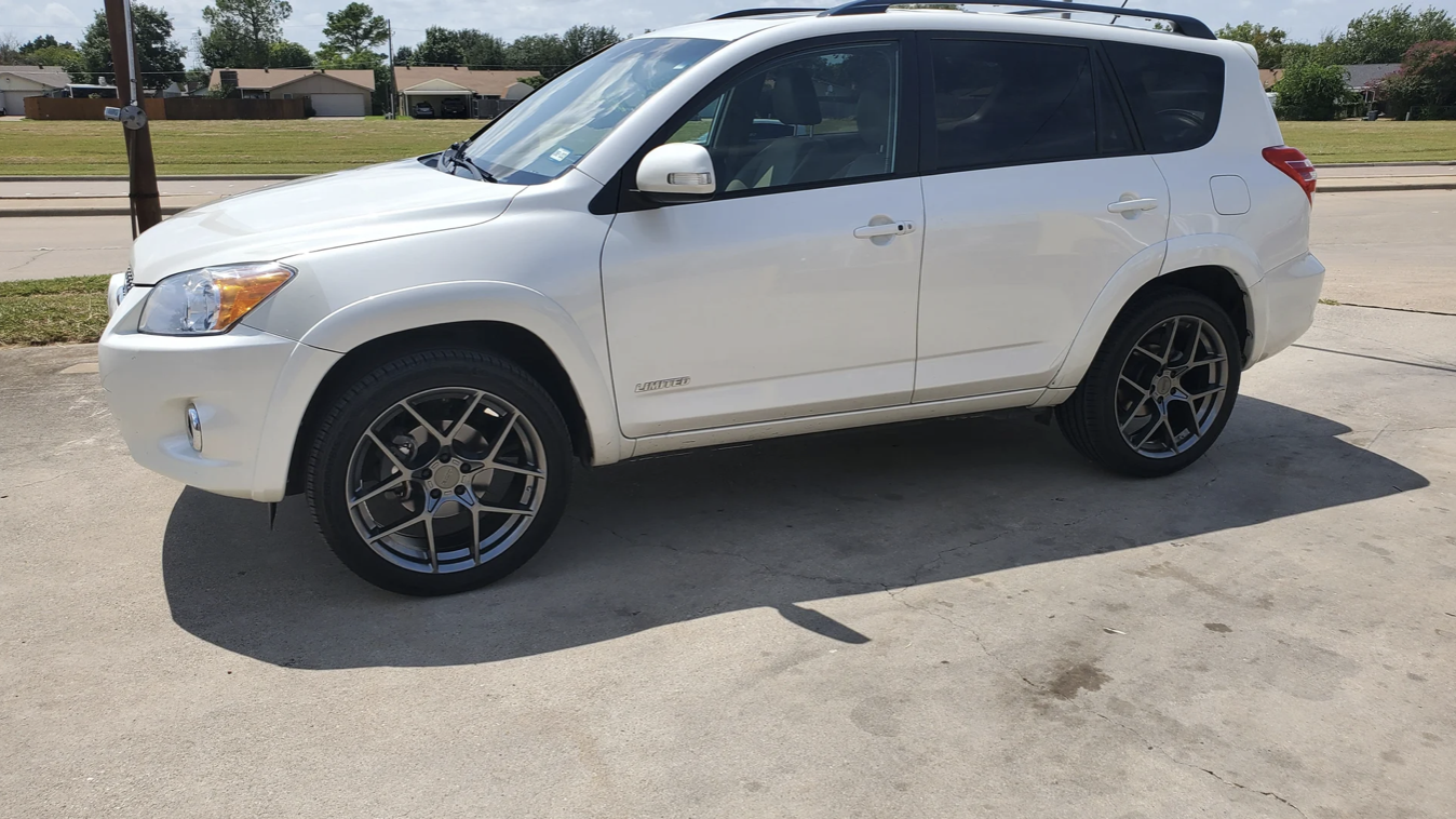 photo 1 Toyota RAV4 custom wheels   20x9.0, ET +35, tire size 255/45 R20. x ET 