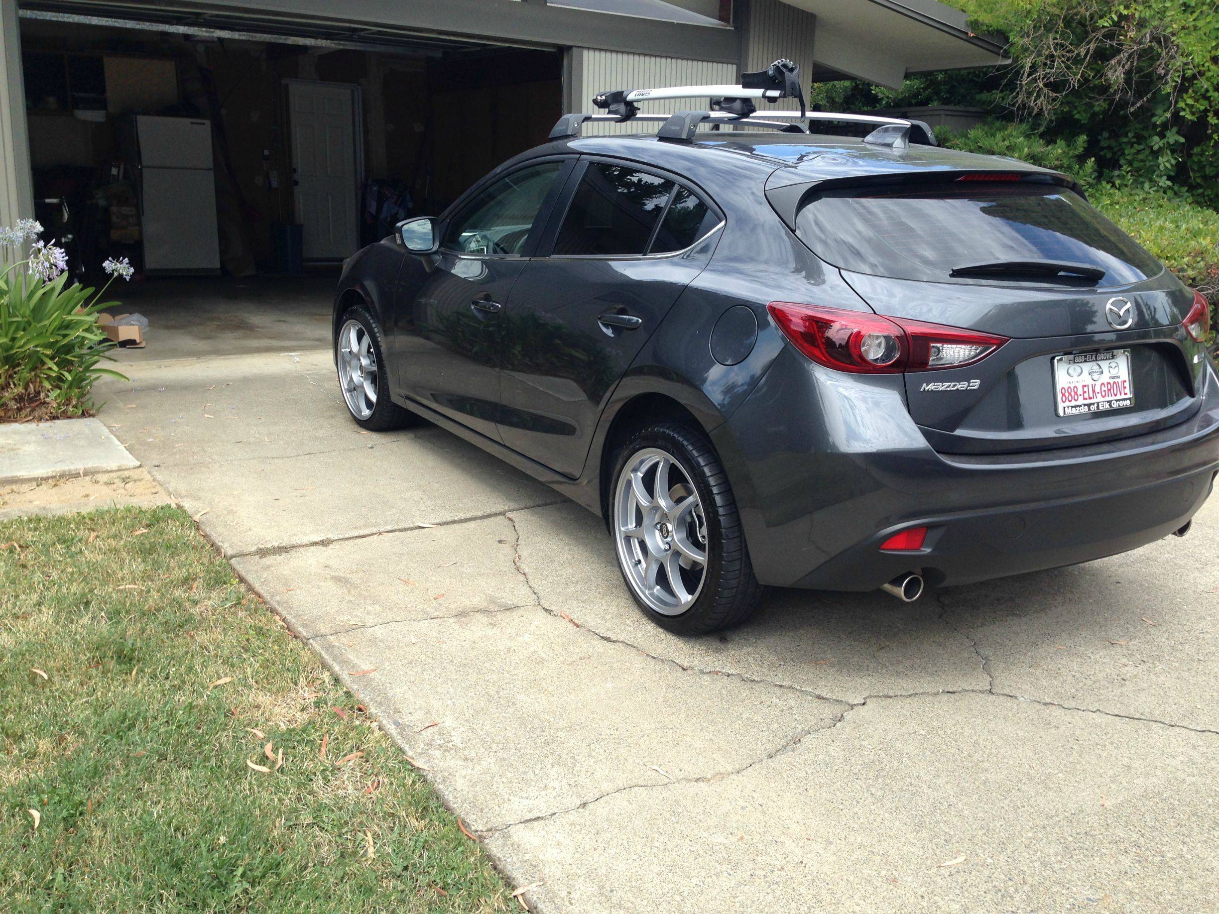 photo 1 Mazda Mazda3 custom wheels 18x8.0, ET +40, tire size 225/40 R18. x ET