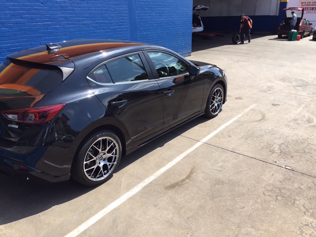 photo 1 Mazda Mazda3 custom wheels 18x8.0, ET +45, tire size 215/45 R18. x ET