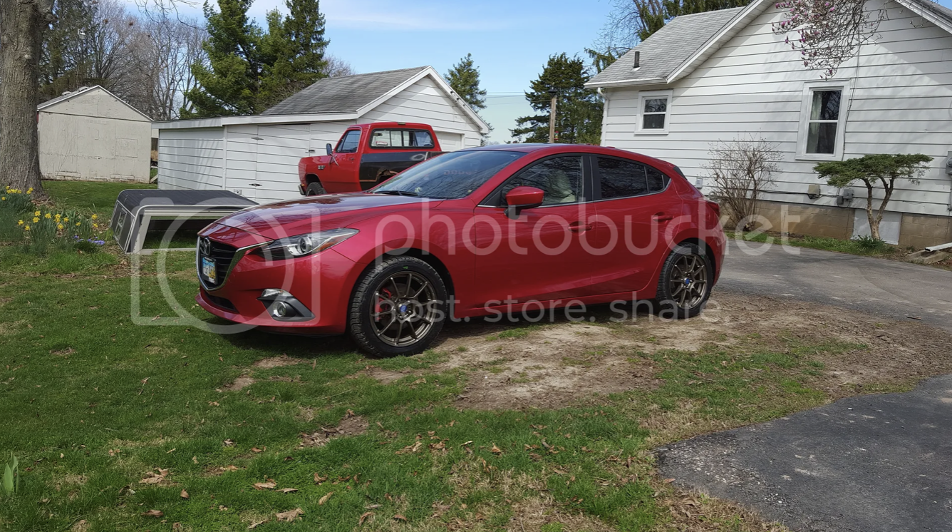 photo 1 Mazda Mazda3 custom wheels 17x7.0, ET +45, tire size 215/50 R17. x ET