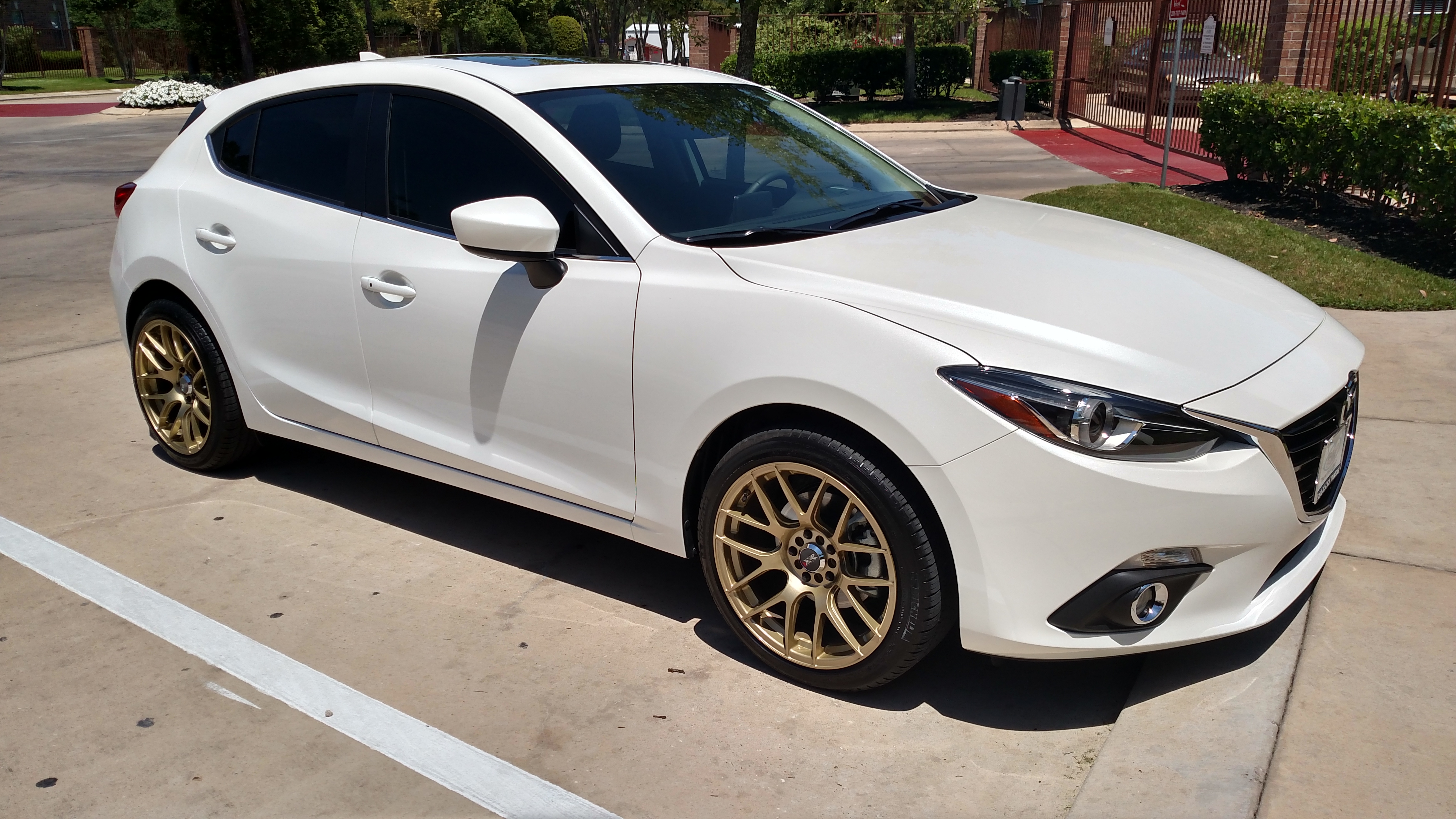 photo 2 Mazda Mazda3 custom wheels   18x8.75, ET +33, tire size 235/40 R18. x ET 