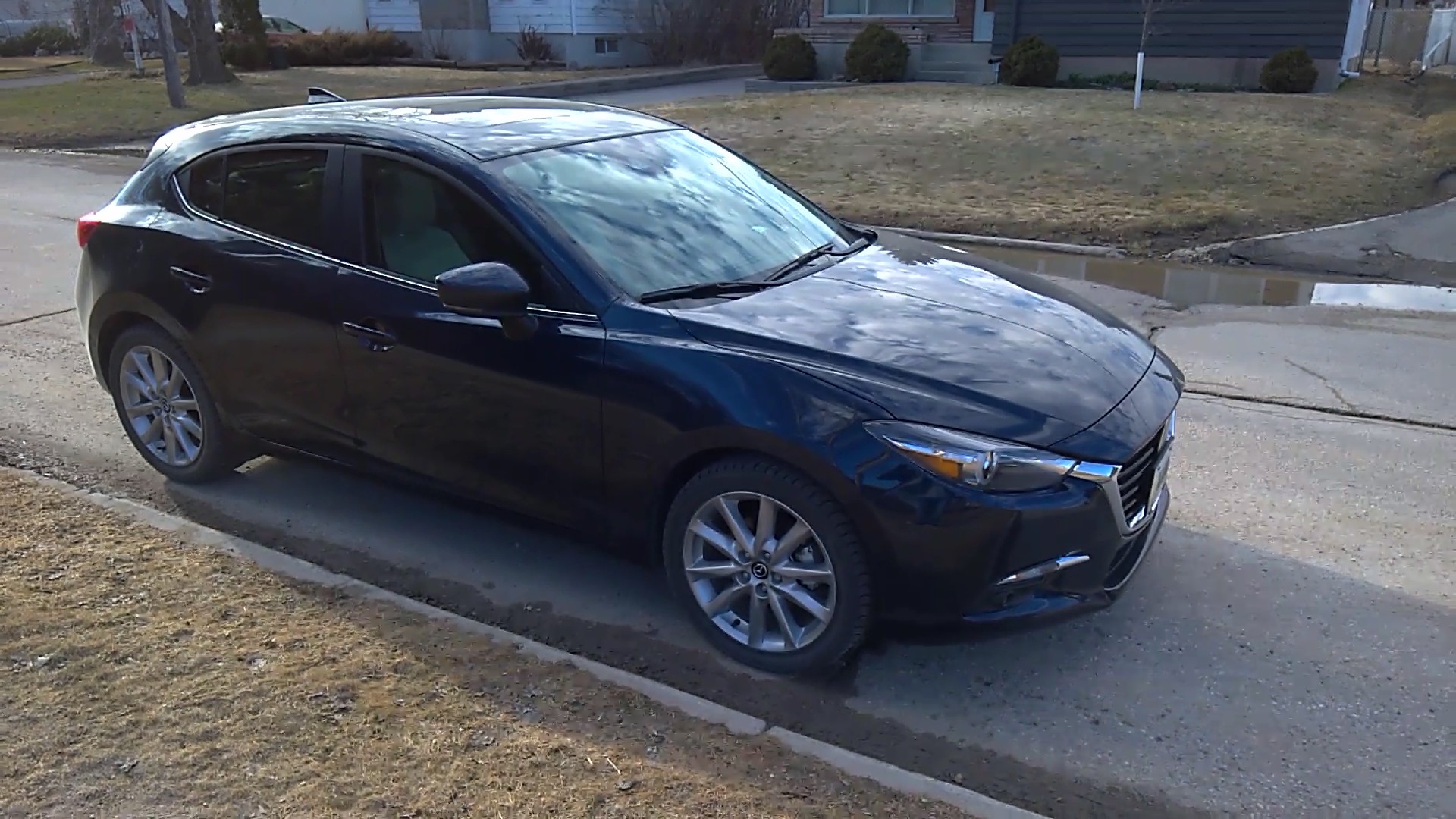 photo 1 Mazda Mazda3 custom wheels   18x8.0, ET , tire size 225/45 R18. x ET 