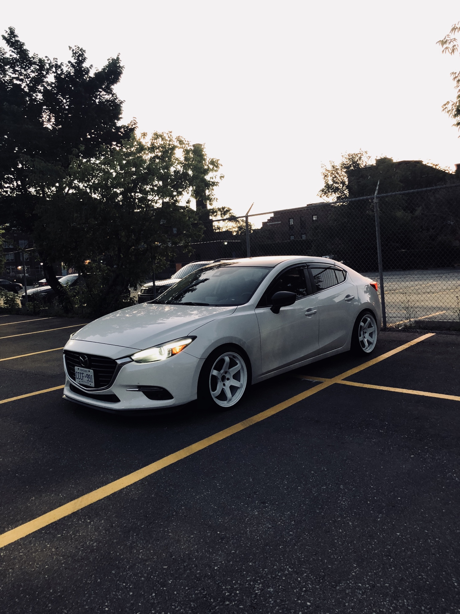 photo 4 Mazda Mazda3 custom wheels 18x9.0, ET +28, tire size 215/35 R18. x ET