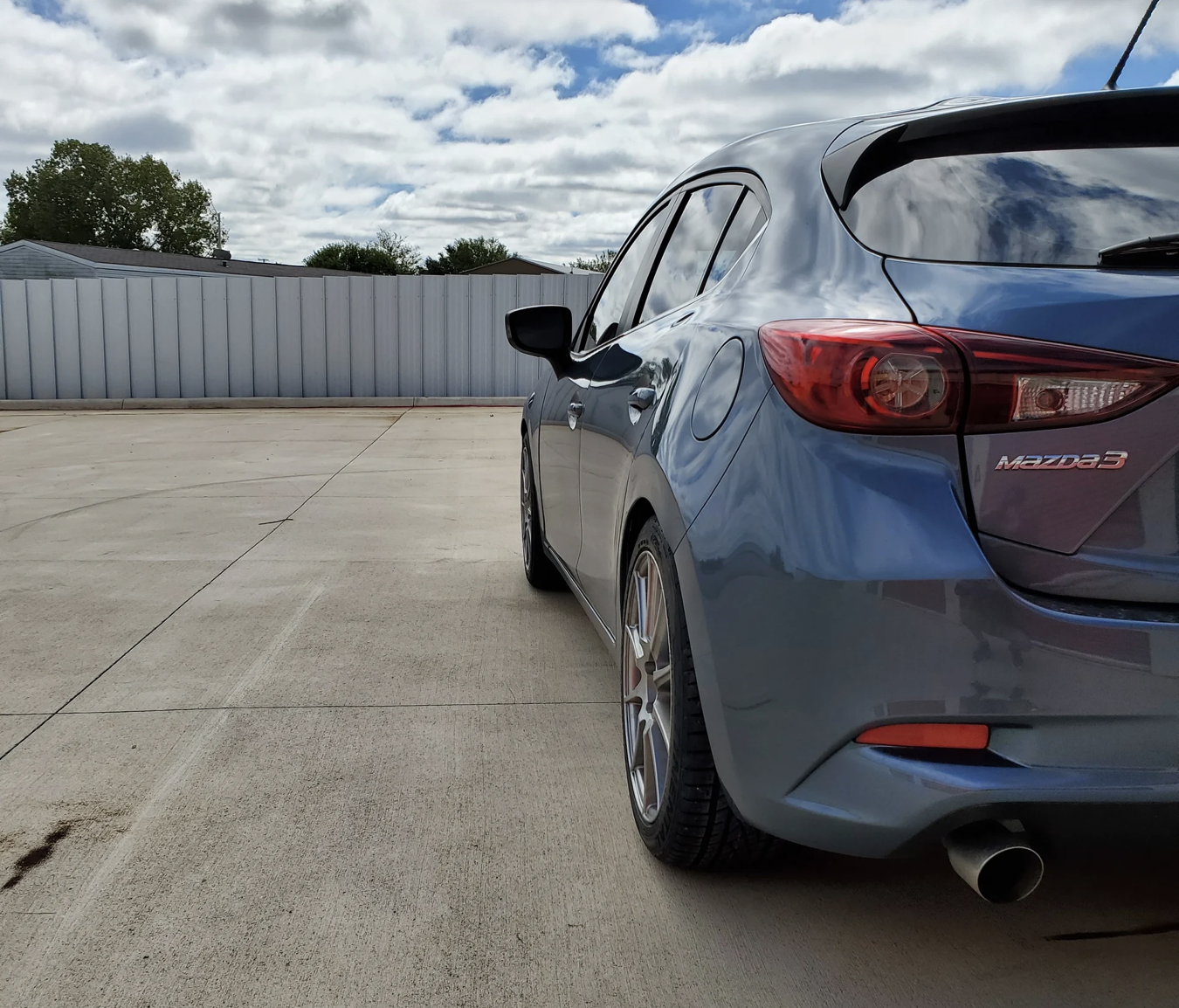 photo 1 Mazda Mazda3 custom wheels   18x8.0, ET +40, tire size 225/40 R18. x ET 